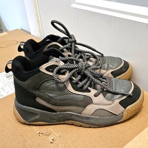 Zara Boys Contrast Sneakers